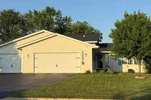 14049 Hanna Way, South Beloit, IL 61080 - Photo 1