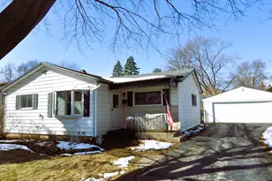 2807 Ashbrook Dr, Rockford, IL 61109 - Photo 1