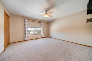 8451 Mitchell Rd, Machesney Park, IL 61115 - Photo 25