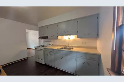 1308 19th Street, Rockford, IL 61104 - Photo 3