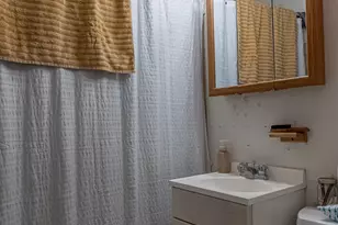 1618 Evergreen St, Rockford, IL 61101 - Photo 13