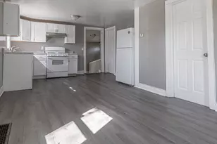 3911 Delaware St, Rockford, IL 61102 - Photo 17