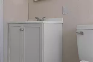 3911 Delaware St, Rockford, IL 61102 - Photo 13