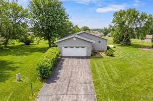 4-176 Misty Ct, Lake Carroll, IL 61046 - Photo 1