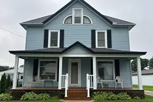 303 S Freedom St, Lena, IL 61048 - Photo 31