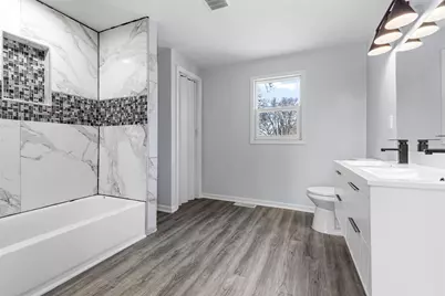 1425 Green Street, Rockford, IL 61102 - Photo 9