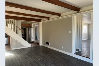 1470 S Demeter Drive, Freeport, IL 61032 - Photo 7