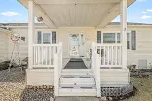 5647 Lidden Ln, Machesney Park, IL 61115 - Photo 5