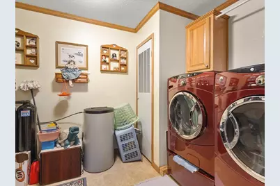 5647 Lidden Lane, Machesney Park, IL 61115 - Photo 31