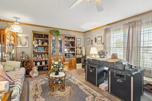 5647 Lidden Ln, Machesney Park, IL 61115 - Photo 17