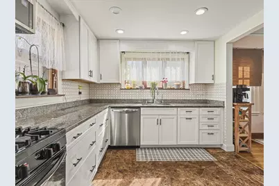 427 N Prospect Street, Rockford, IL 61107 - Photo 13