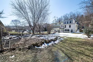 327 Franklin St, Galena, IL 61036 - Photo 23