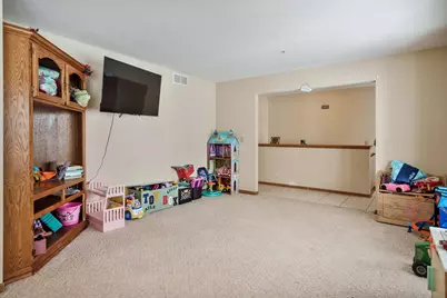 136 Harvest Glenn Drive, Davis Junction, IL 61020 - Photo 23