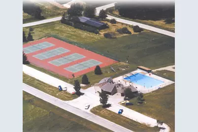 1305 Chadbourne, Davis, IL 61019 - Photo 9