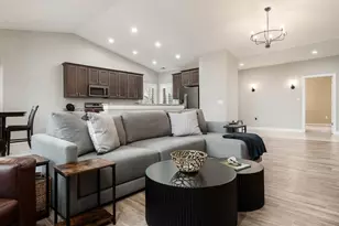 6254 White Berry Ln, Loves Park, IL 61111 - Photo 7