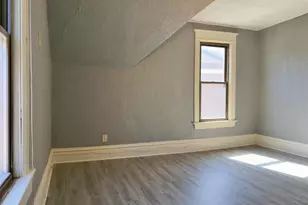 2226 10th St, Rockford, IL 61104 - Photo 9