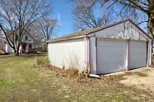 2226 10th St, Rockford, IL 61104 - Photo 15