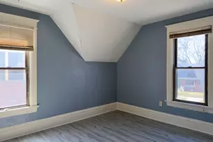 2226 10th St, Rockford, IL 61104 - Photo 11