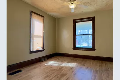 2226 10th Street, Rockford, IL 61104 - Photo 3