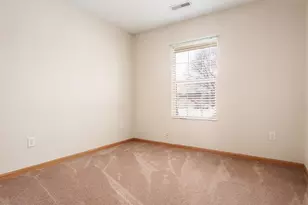 2530 Edgewood Dr, Beloit, WI 53511 - Photo 19