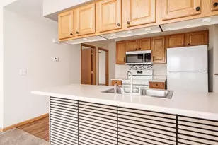 2530 Edgewood Dr, Beloit, WI 53511 - Photo 15