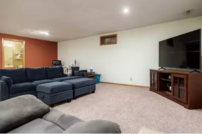 1290 S Trainer Road, Rockford, IL 61108 - Photo 21