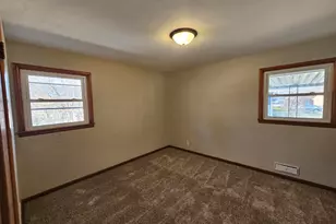 3612 Beach St, Rockford, IL 61108 - Photo 11