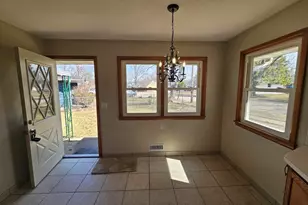 3612 Beach St, Rockford, IL 61108 - Photo 3