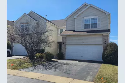 906 Cynthia Lane, Lake in the Hills, IL 60156 - Photo 1