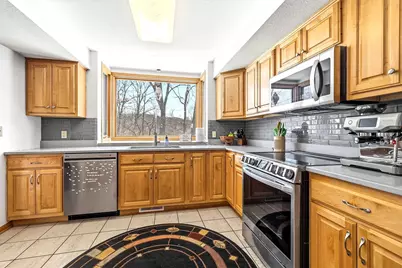 18 Colony Lane, Galena, IL 61036 - Photo 11