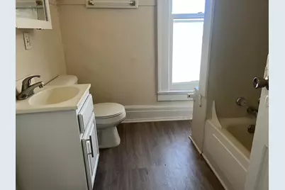 404-406 E Prospect Terrace, Freeport, IL 61032 - Photo 19