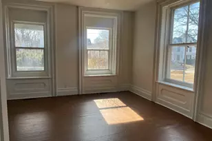 404-406 E Prospect Terrace, Freeport, IL 61032 - Photo 5