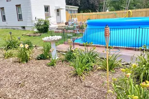 615 Park St, Warren, IL 61087 - Photo 15