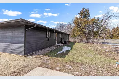 7010 Prairie Hill Road, South Beloit, IL 61080 - Photo 19