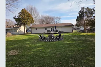 1534 Roosevelt Road, Machesney Park, IL 61115 - Photo 29