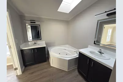 447 Seasons Parkway, Belvidere, IL 61008 - Photo 13