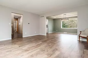 12192 Carberry Ln, Roscoe, IL 61073 - Photo 9