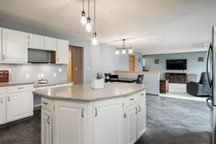 12192 Carberry Ln, Roscoe, IL 61073 - Photo 15