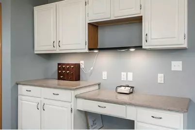 12192 Carberry Lane, Roscoe, IL 61073 - Photo 17