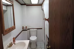 1604 Parkside Ct, Freeport, IL 61032 - Photo 11