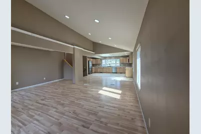 13439 Parkcrest Place, Roscoe, IL 61073 - Photo 7