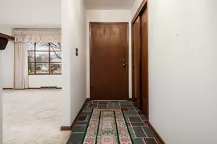 1110 Roxbury Close, Rockford, IL 61107 - Photo 19