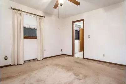 1110 Roxbury Close, Rockford, IL 61107 - Photo 13