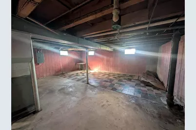 934 Jefferson Drive, Freeport, IL 61032 - Photo 13