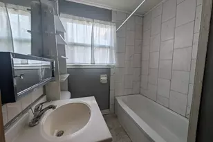 934 Jefferson Dr, Freeport, IL 61032 - Photo 11