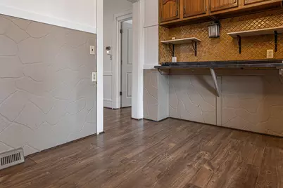 1615 15th Avenue, Rockford, IL 61104 - Photo 17