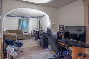 708 Dickerman St, Rockford, IL 61102 - Photo 3