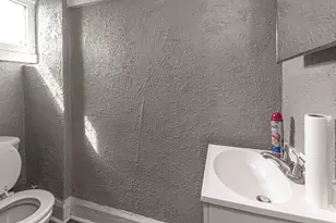 1235 S Court St, Rockford, IL 61102 - Photo 25