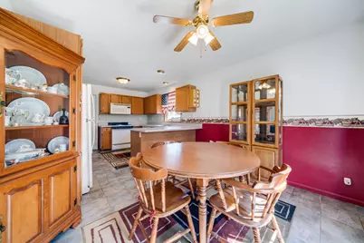 227 Meadow Drive, Orangeville, IL 61060 - Photo 11