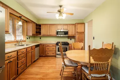 1626 Constitution Place, Rockford, IL 61103 - Photo 15